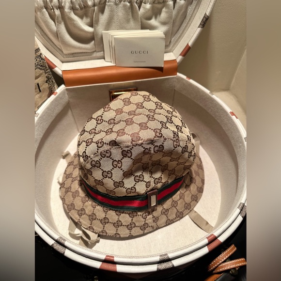 GUCCI Exclusive Rhombus Print Leather Hard Side Travel Hat Box🤎🦄 NEW! - Picture 15 of 16